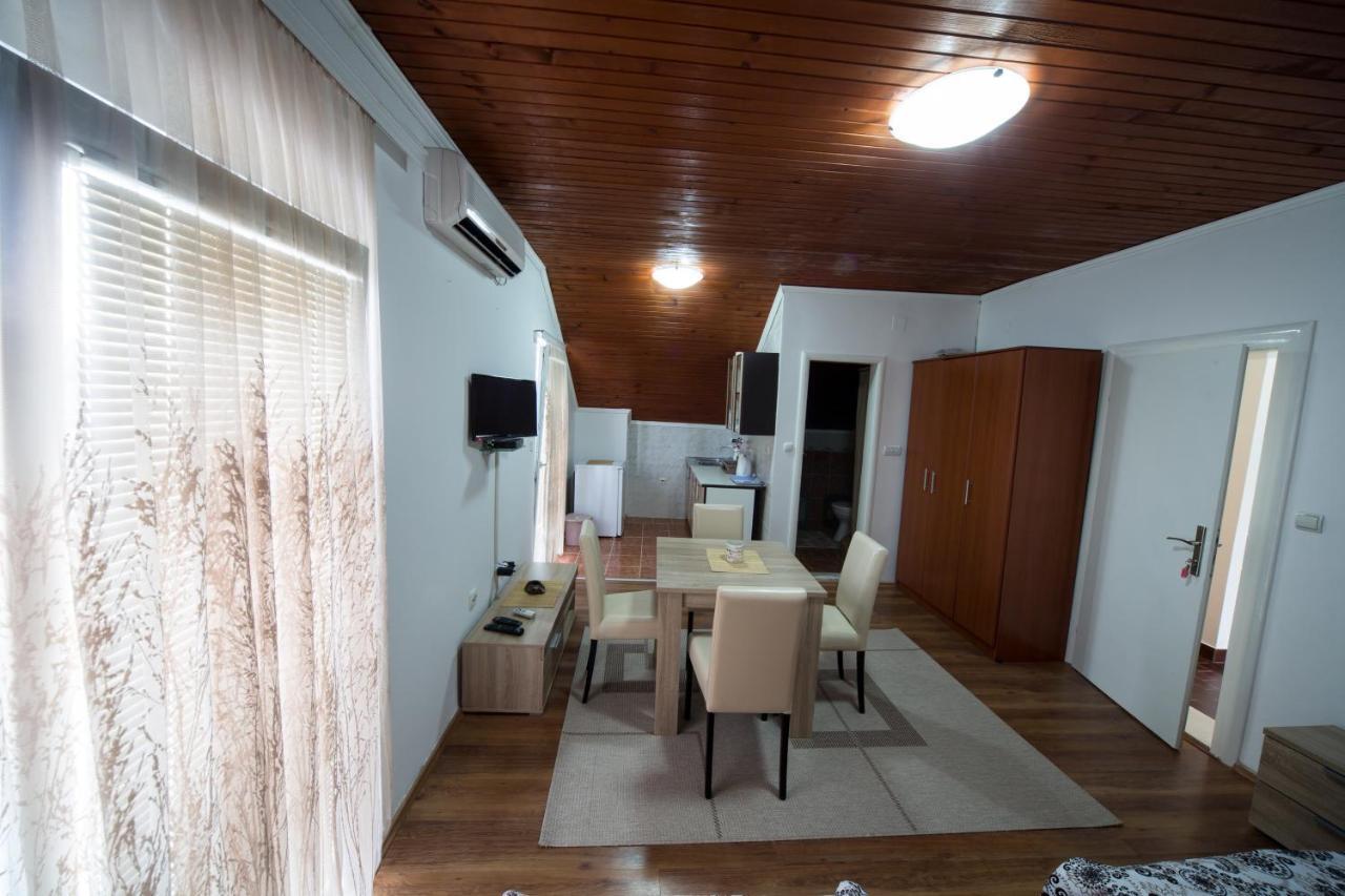 Apartments Pavicevic Тиват Номер фото